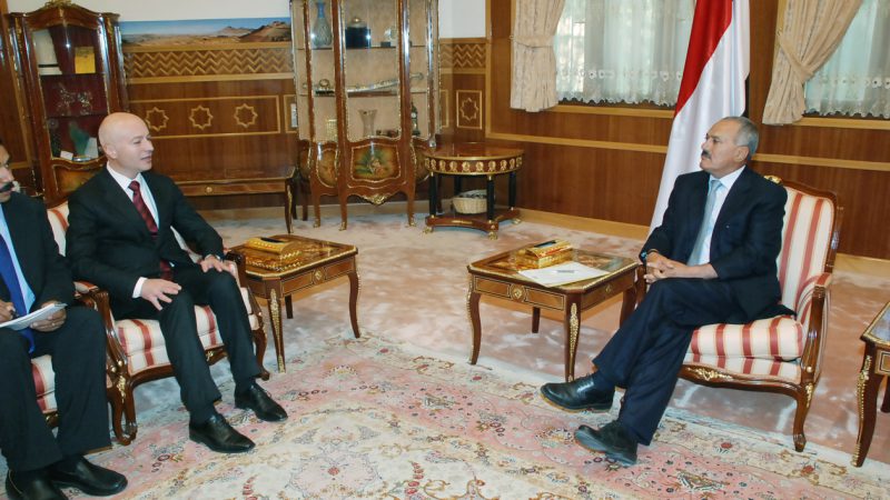 فخامة الرئيس يتسلم أوراق اعتماد سفير جمهورية صربيا، ميهايلو براكيش، 26-01-2011